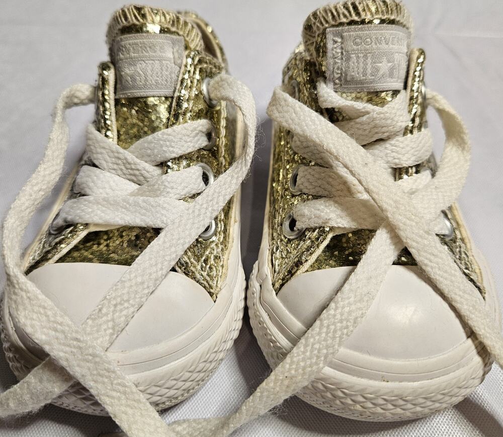 Converse Chuck Taylor All Star Infant Size 3 Gold Glitter Low Top Sneakers
